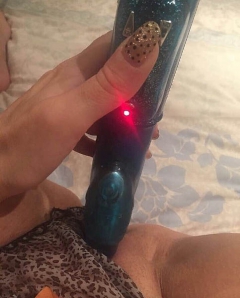 Big arse scottish teen - its time for sexting with this bubb