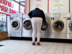 A la laverie en legging