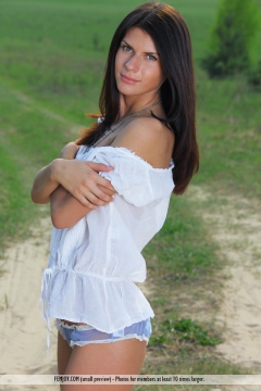 Easy To Love