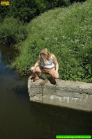 Pissing blonde