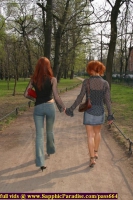 Sapphic Erotica helpful lesbian girls