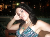 Amateur brunette (comment, cum, fake)