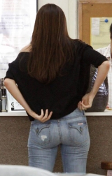 Great Asses in Tight Jeans