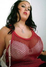 BIG ASS SPREAD IN NYLONS