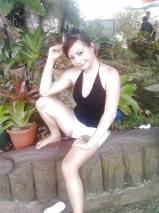 Young indo Tania