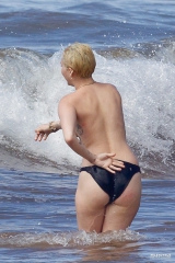 Miley Cyrus in a bikini in Hawaii