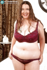 Hairy Chubby Kattherine James 2 - Jotha Hele