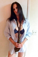 Swinging Wife