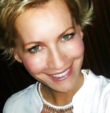 Give Huge Load For This Hot Mature