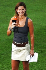 Katrin Mueller-Hohenstein