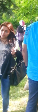 Spy sexy women in parck romanian