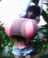 Farang Ding Dong Full Girls