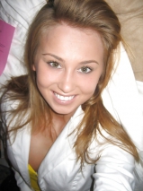 Loira Com Bunda Gostosa