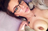 Nerd girl with glasses - super cute geek chick naked selfies