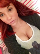 Nerd girl with glasses - super cute geek chick naked selfies