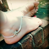 Sexy legs n perrty toes mostly toes