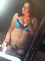 Tight chav teen - she wanted to show off her body