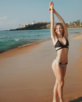 amateur bikini 21