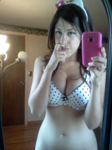 USA woman boobs pussy selfie