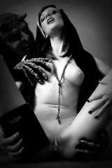 Porkodio e puttanamadonna - Porkgod and slutmotherofgod