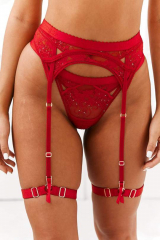 Lingerie models fulfilling their real role #2