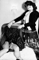 They are really hot and sexy women 2!! Retro pics!!!