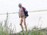 je me mets nu dans la nature