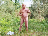 je suis nu dans la nature