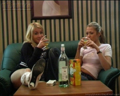 Lesbian's booze - N