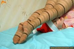 Pantyhose fetish girl Christmas masturbation - N