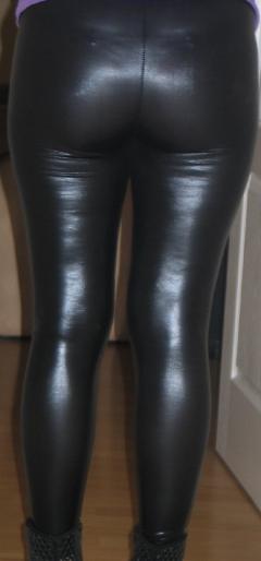 my ass in latex leggins - N