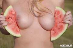 Sexy juicy babe - N