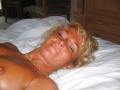 Slutty Mature Milf - N
