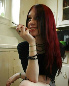Liz Vicious - 02 - N