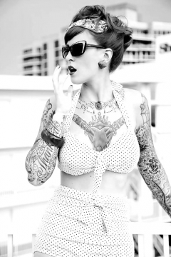 Hot 370 by petra - N