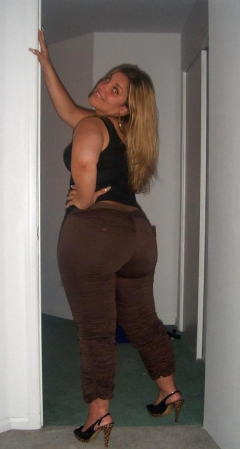 Miss blond Argentinia Pawg fat big butt booty - N