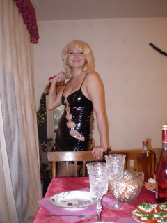 Russian Blonde - 2 - N