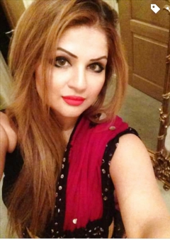 HORNY PAKI SLUT HUDA - N