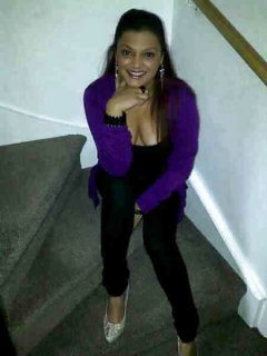 Fit desi milf - N