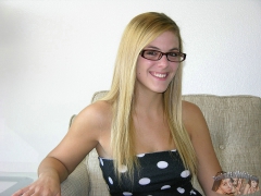 Hot Blonde Teen Exposes Pussy Underneath Pink Panties - N