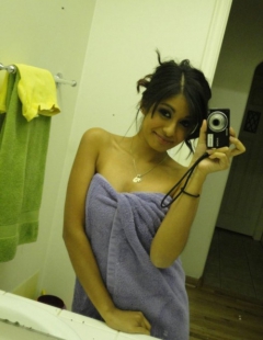 For Live chat visit hotcamgirls . in - N