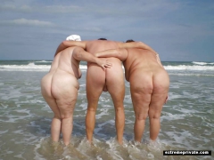 naked Moms in private Voyeur pictures - N