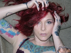 Tattooed Metalhead Pussy - N