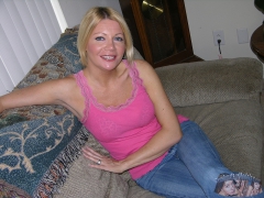 Blonde MILF - N