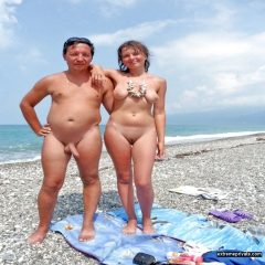sexy nudist couples in holiday snapshots - N
