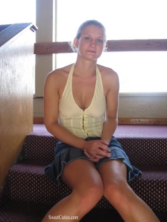 18yr old Abby - N