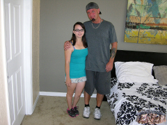 NERD HANDJOB AND CUMSHOT - TRUE AMATEUR MODELS - N
