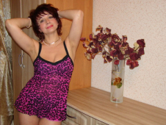 mature and sexy - N