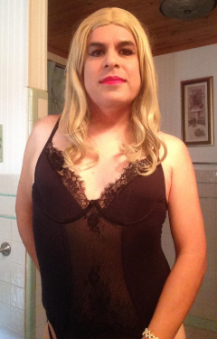 Faggot sissy Oscarina Grandeas - N