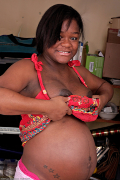 ebony pregnant - N